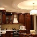 Ремонт потолка на кухне