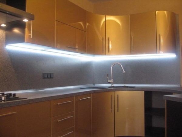  подсветка для кухни под шкафы для рабочей зоны своими руками
