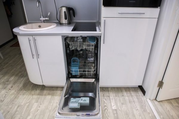  Посудомоечная машина на маленькой кухне