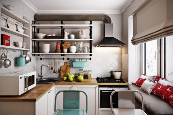 На этом фото показан интересный дизайн небольшой кухни с открытыми полками,которые визуально увеличивают пространство и придают уют