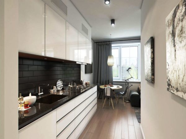 Цветовое решение на маленькой узкой кухне имеет огромное значение при проектировании дизайна