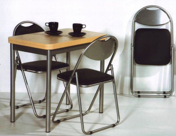 Складные стулья для маленькой кухни 3
