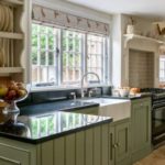 Интерьер кухни в Кантри стиле