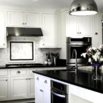 10 вариантов оптимального дизайна черно-белой кухни