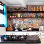 Мексиканский стиль — это красочная цветовая гамма, обилие света, палитра цветов местной флоры, яркие элементы декора и аксессуары и национальный колорит в каждой детали