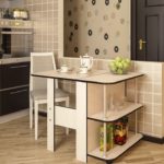 Простой в управлении и практичный раскладной стол-книжка в интерьере кухни в стиле модерн