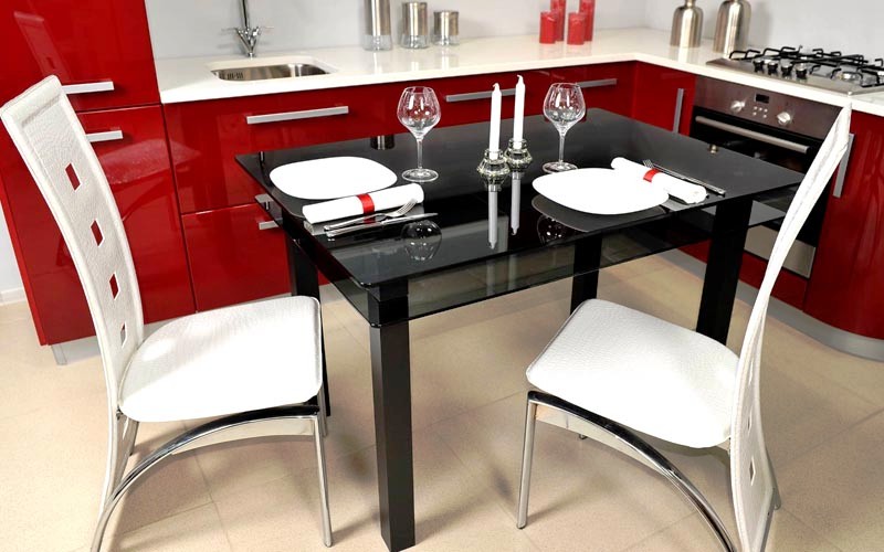 Фото стол и стулья для маленькой кухни фото