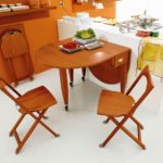 Складные стулья для маленькой кухни 1