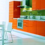 Интерьер кухни в оранжевом цвете