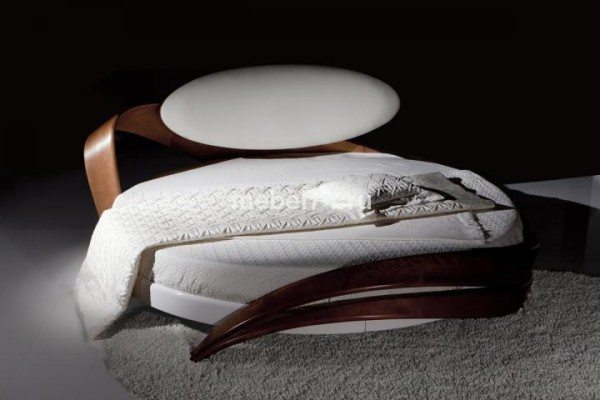 Российские кровати: современный дизайн, натуральные материалы.