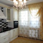 Данная композиция легко объединяется с помощью прихватов для закрепления штор на одной высоте